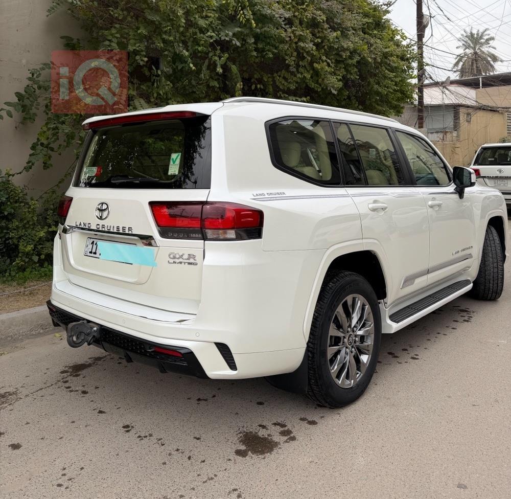 تويوتا لاندكروزر